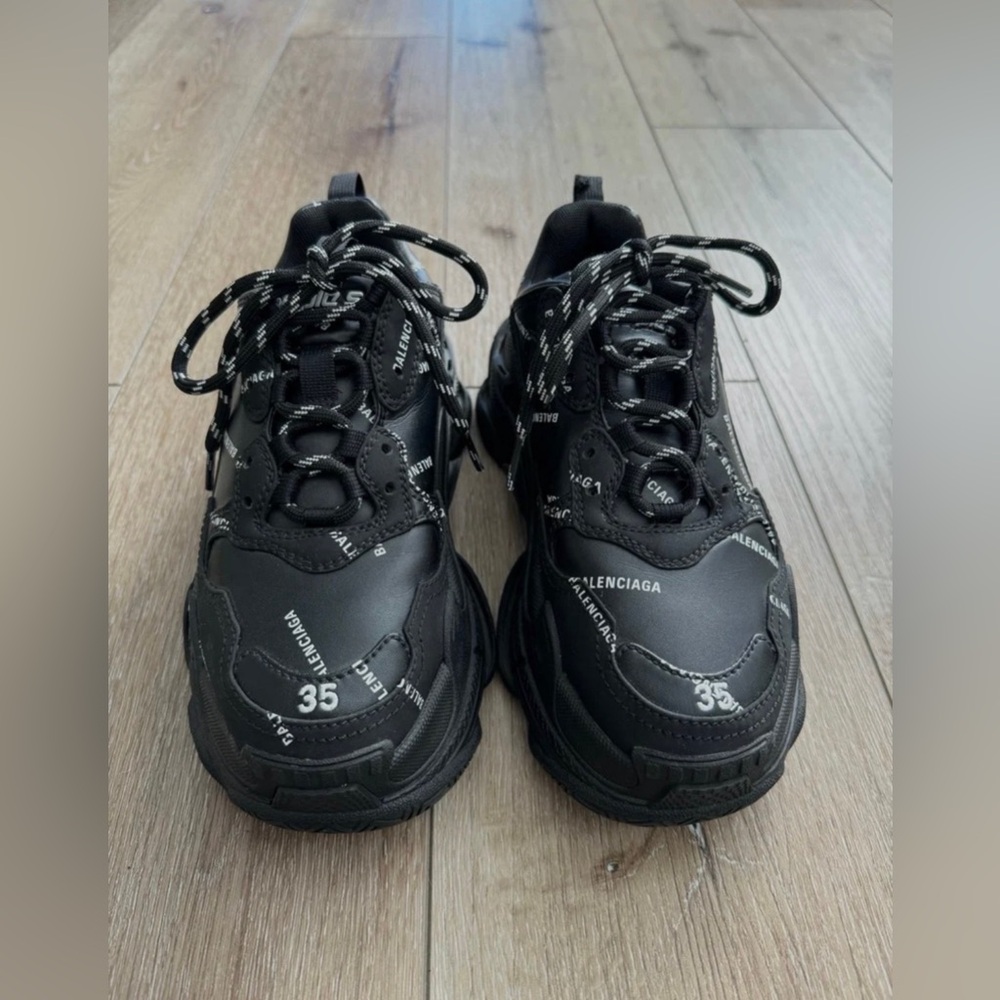 Balenciaga Triple S Sneakers - Picture 3 of 12